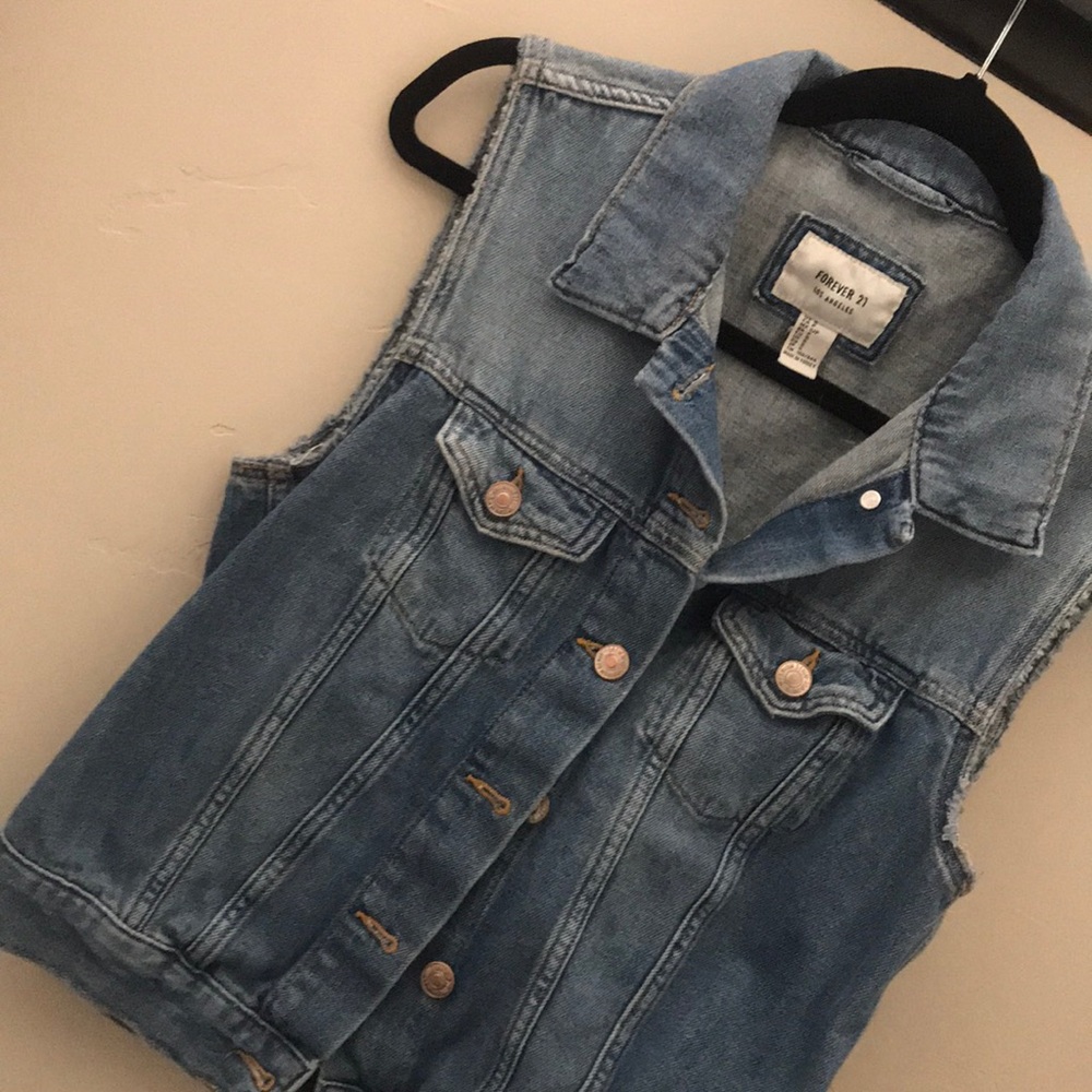 Jean jacket - Picture 3 of 3
